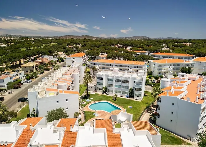 Manelinha - Cozy With Pool And Appartement *
