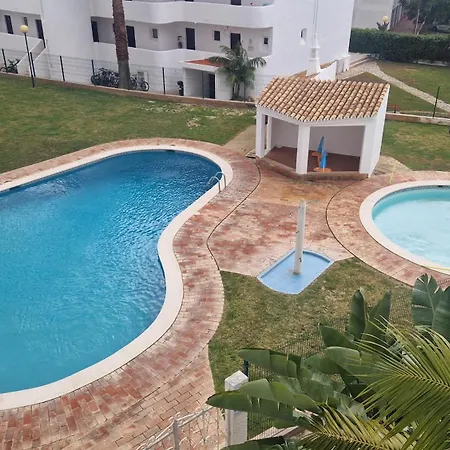 Apartment Manelinha - Cozy With Pool And Quarteira