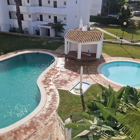 Διαμέρισμα Manelinha - Cozy With Pool And *